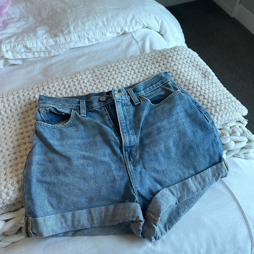 BDG light / medium wash shorts